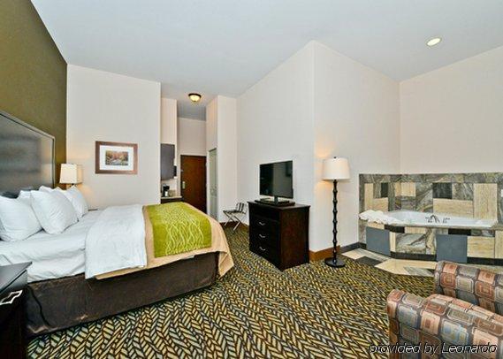 Alva Comfort Inn & Suites מראה חיצוני תמונה